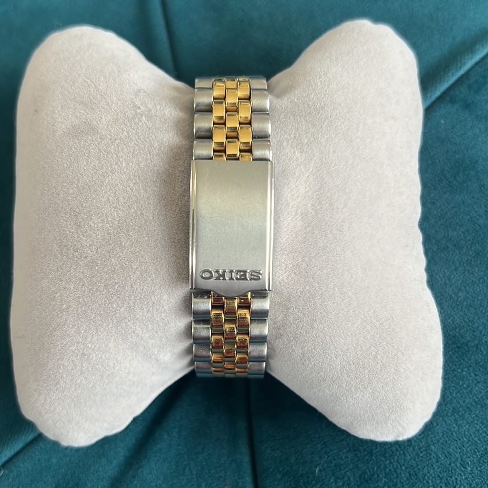 Seiko Watch - Picture 2 of 7